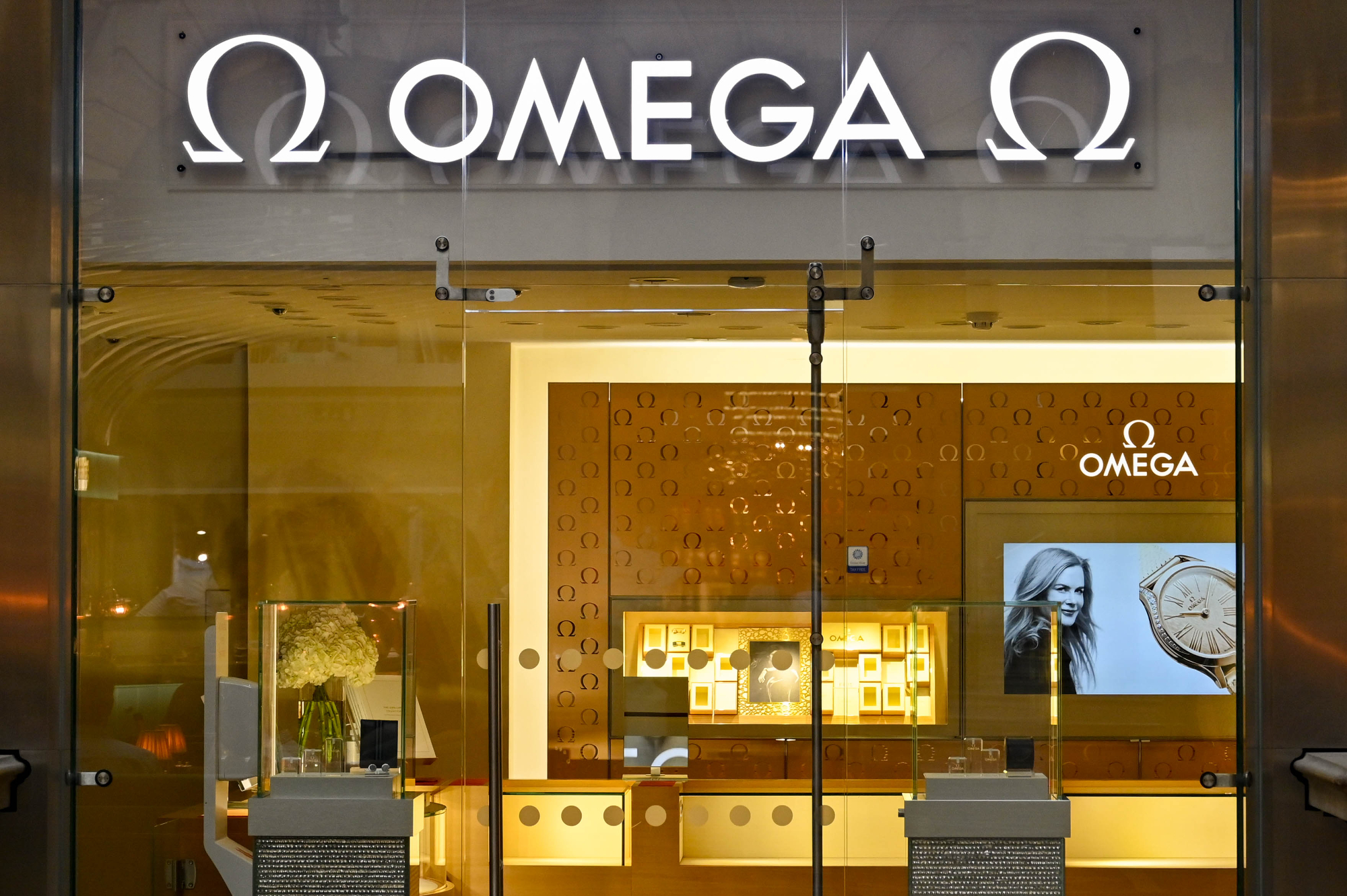 Ročna ura Omega kot najboljše darilo presenečenja